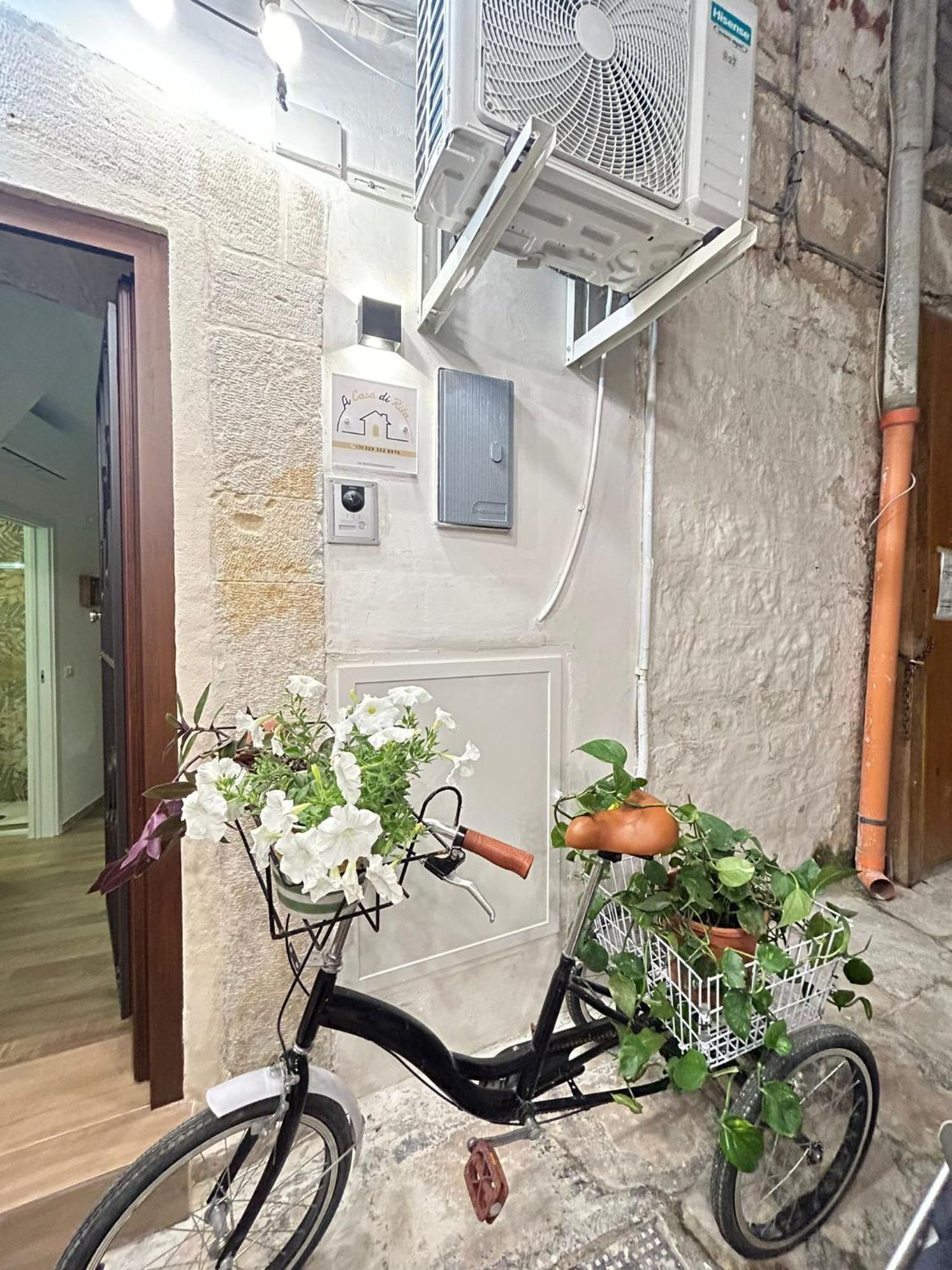 Apartamento A Casa Di Rita Bari Exterior foto
